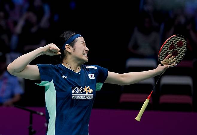▲ 안세영(사진)은 지난 3월 전영오픈 결승에 이어 왕즈이와 리턴 매치에서도 한 수 위 기량으로 웃었다. 수디르만컵에서 여자 단식 5전 전승을 수확, 한국의 '필승 카드'로 맹활약했다. ⓒ연합뉴스 / 신화
