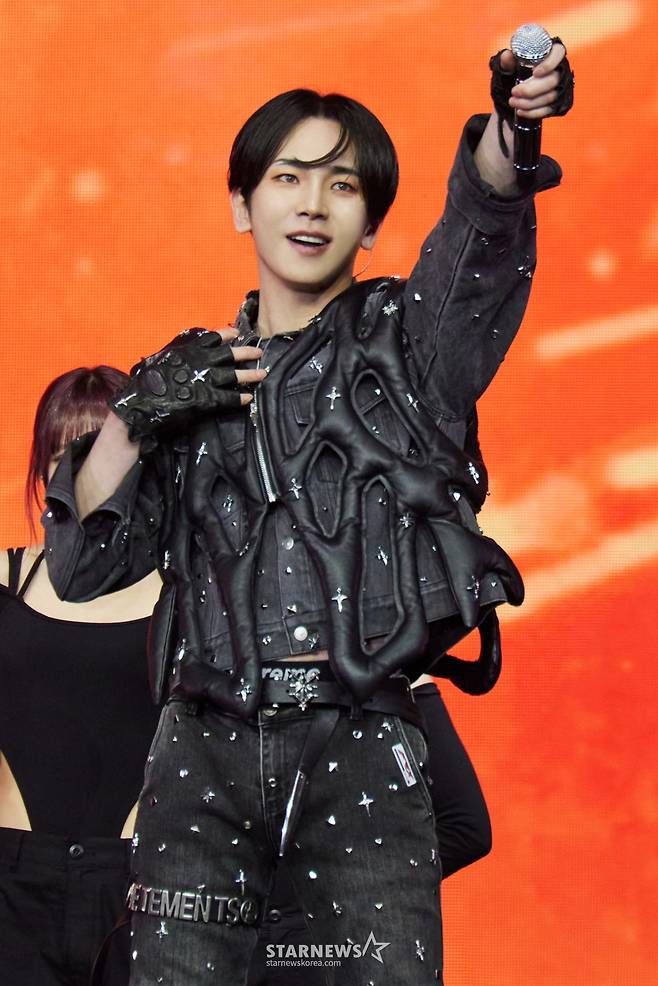 샤이니 키가 12일 서울 고척스카이돔에서 진행된 에스엠타운 라이브 2025 '더 컬처, 더 퓨처' 인 서울(SMTOWN LIVE 2025 'THE CULTURE, THE FUTURE' in SEOUL) 콘서트에서 멋진 무대를 펼치고 있다. /사진제공=SM엔터테인먼트 2025.01.12 /사진=이동훈 photoguy@