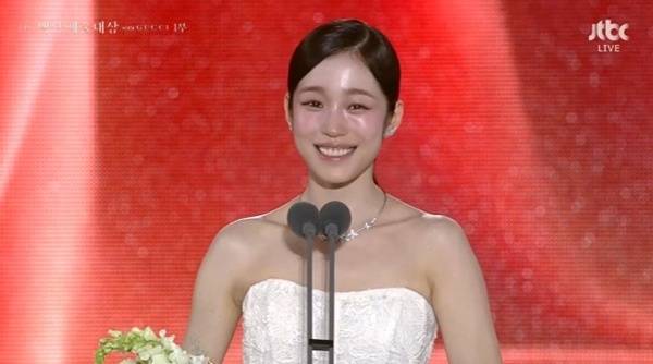 '제61회 백상예술대상 with 구찌' 캡처