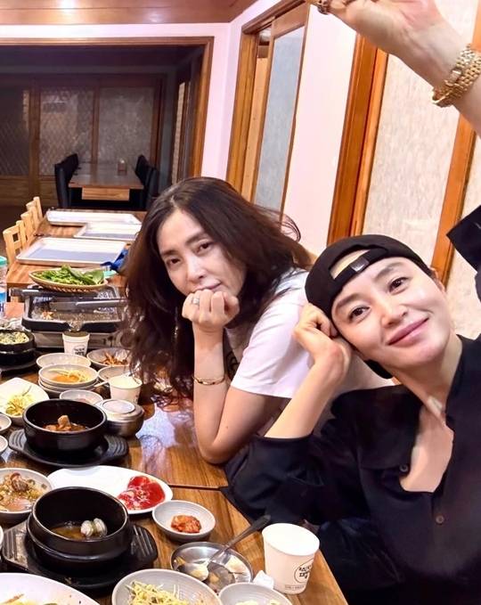 사진=김혜수 SNS