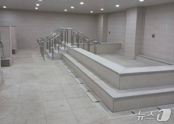우여곡절 끝에 7일 문을 여는 충북 영동군 영동읍 소재 고령자복지주택내 공동목욕탕 /뉴스1