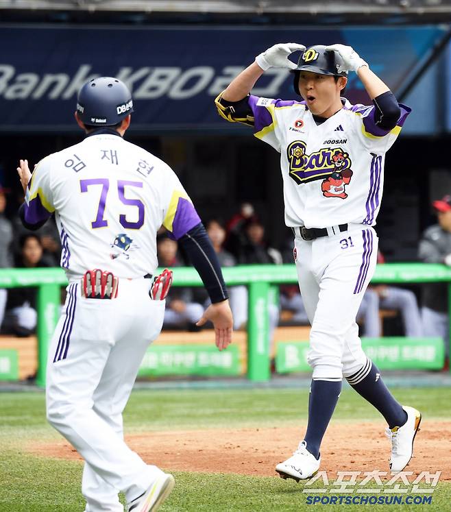 리드오프 정수빈 장타력에 모두가 속았다.