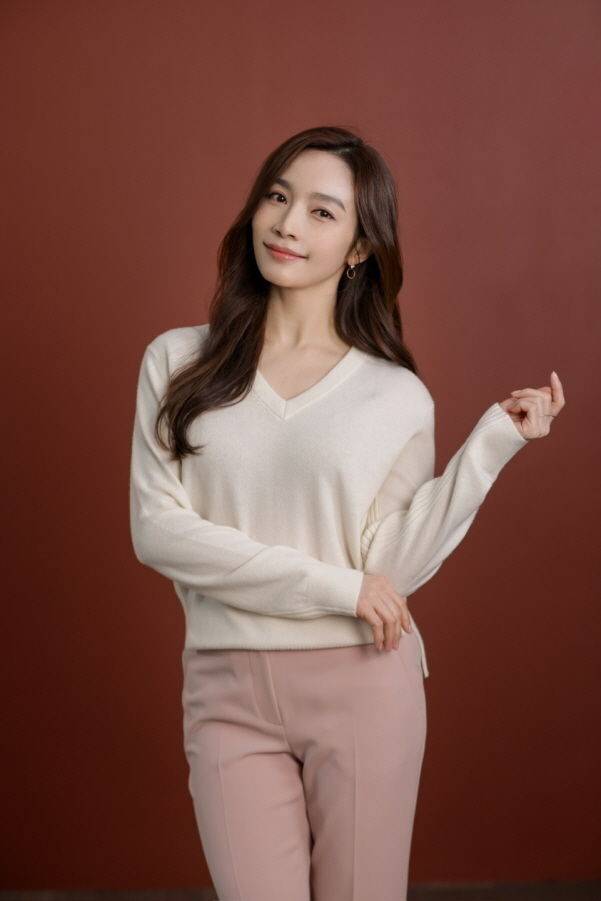 배우 이민영/지담미디어