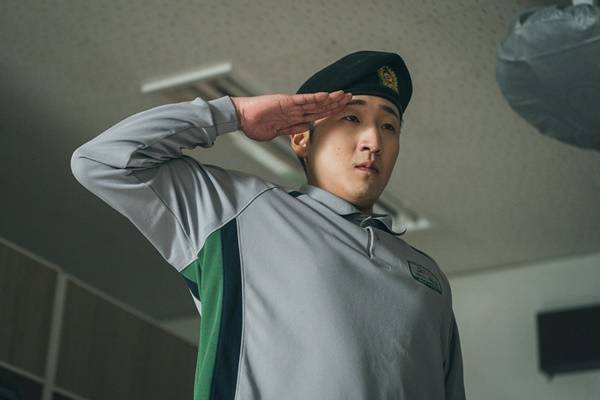 지니 TV 오리지널 드라마 '신병3'의 성윤모 역 김현규./사진=KT 스튜디오 지니