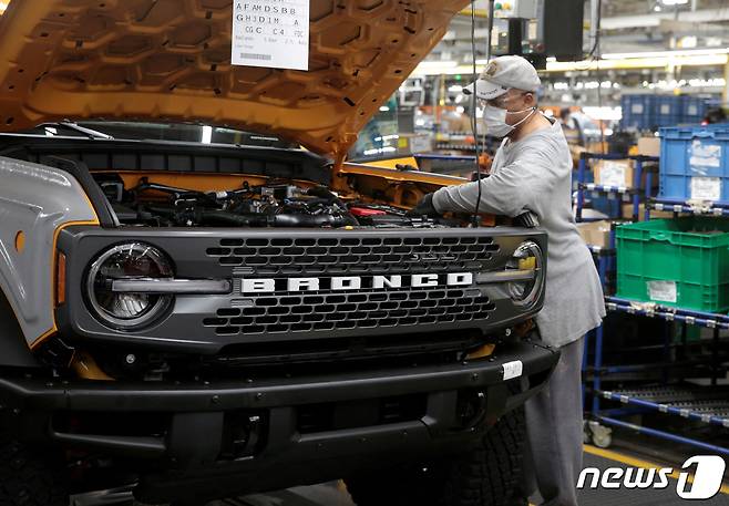 미국 자동차 업체 포드의 브롱코.ⓒ 로이터=뉴스1 ⓒ News1 김정률 기자