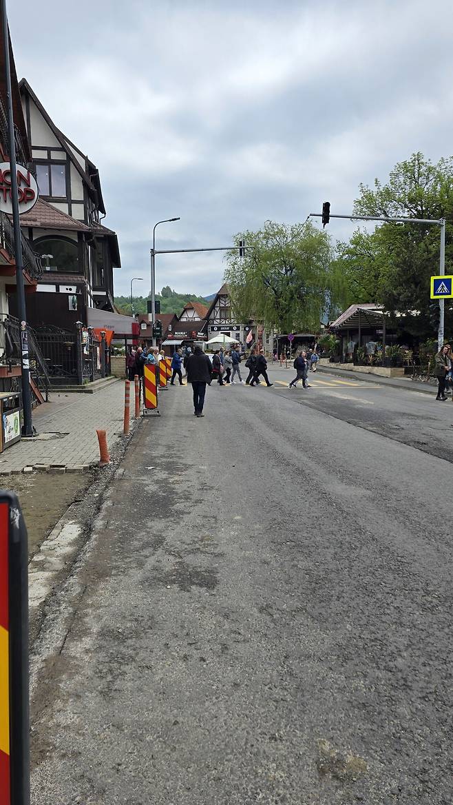 20250510_134621.jpg 드라큘라 성 여행