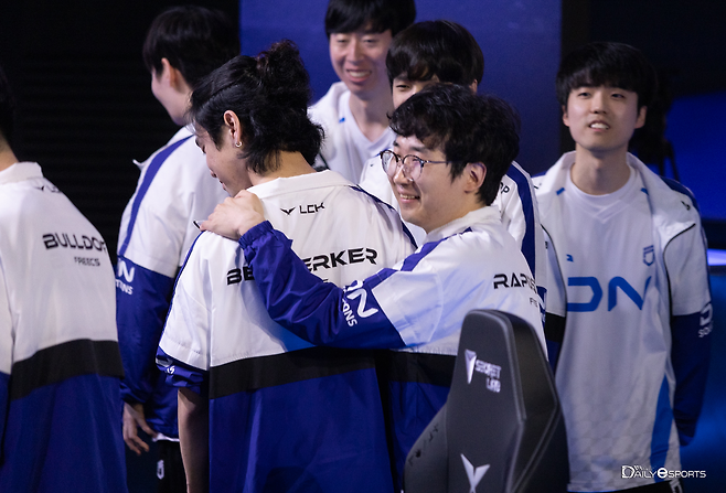 DN 프릭스 '빠른별' 정민성 감독