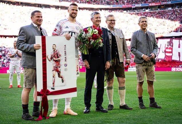 에릭 다이어의 고별식./바이에른 뮌헨