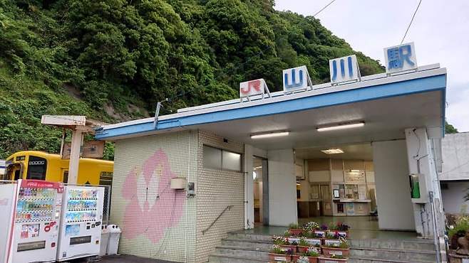 7fed8273b58768f751ef80e54284717384605e80a26cc557db90ae45b5e38383