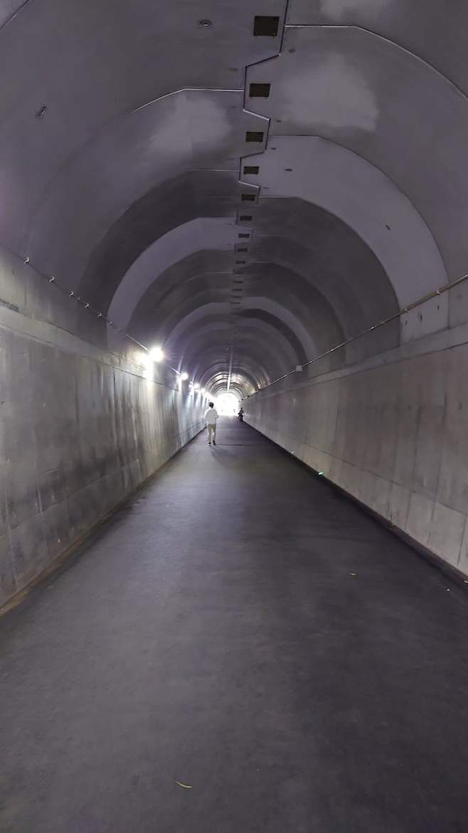 3fb8c32fffd711ab6fb8d38a4f83746ffd0e5ca9cf52ec434889e1186647cec21ae530b608f12ce2e8ce8f4e51