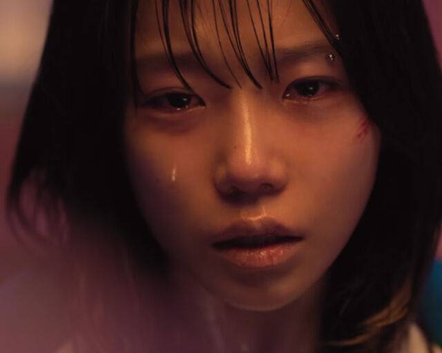 '오징어 게임 3'에서 조유리가 눈물을 흘려 시청자들의 기대감을 올렸다. / 유튜브 '넷플릭스' 캡처