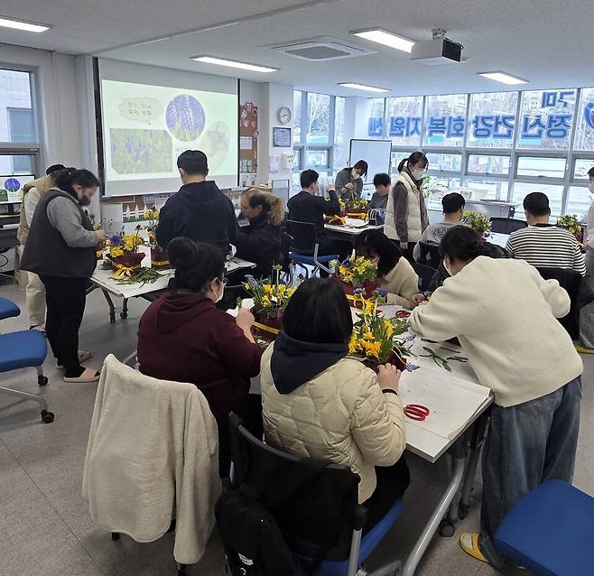 구미시는 도내에서 유일하게 구미회복지원센터에서 중증 정신질환자의 자립과 회복을 위한 지원 프로그램을 운영하고 있다. ⓒ구미시