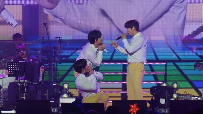 김용빈·손빈아·천록담·춘길·최재명·추혁진 '미스터트롯3' 광주 콘서트 大성황