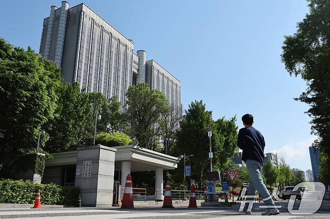 서울 서초구 서울고등법원의 모습. 2025.5.2/뉴스1 ⓒ News1 신웅수 기자