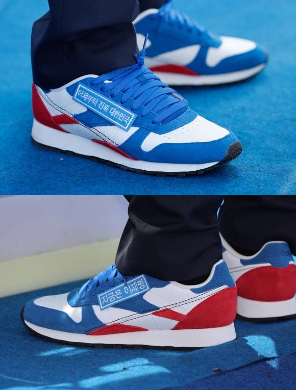 이재명 더불어민주당 대통령 후보가 공식 선거운동 첫날인 12일 ‘이제부터 진짜 대한민국’, 지금은 이재명‘이라는 문구가 붙은 운동화를 신고 있다. 2025.5.12 뉴스1