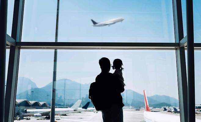 가족 해외여행 이미지