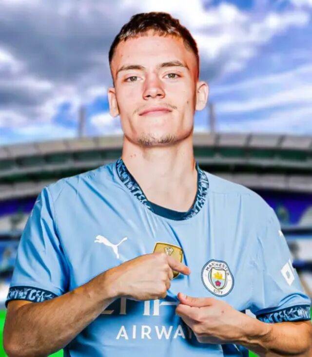 플로리안 비르츠/풋볼 인사이더