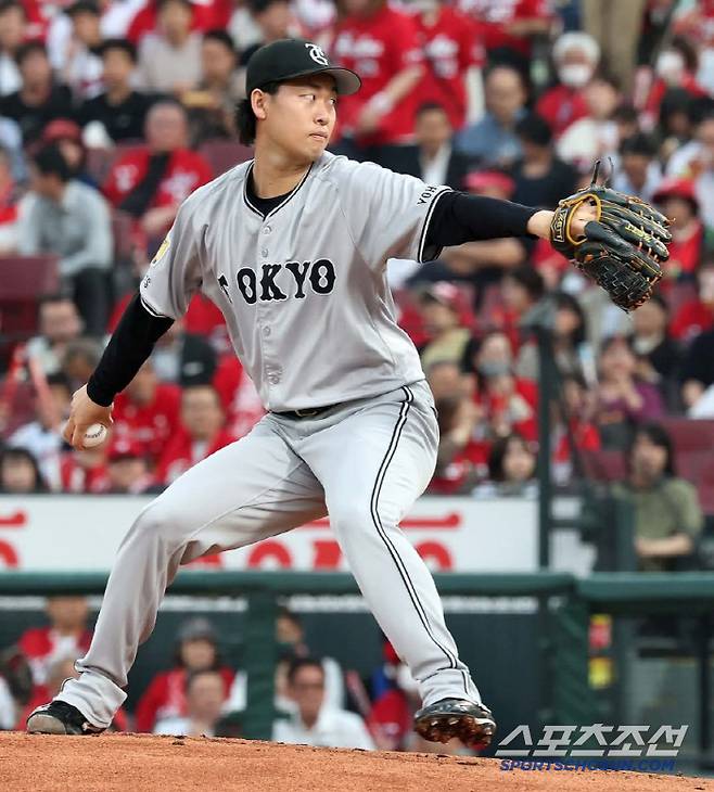 야마사키는 개막 5경기 연속 무실점을 기록한 뒤 2경기 연속 4실점했다. 사진캡처=요미우리 자이언츠 SNS