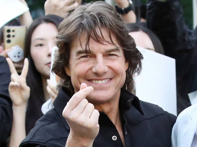 '미션 임파서블:파이널 레코닝'이 흥행세다. 사진은 배우 톰 크루즈가 영화 '미션 임파서블: 파이널 레코닝' 홍보를 위해 지난 7일 오후 김포국제공항 비지니스센터를 통해 입국하는 모습. /사진=스타뉴스