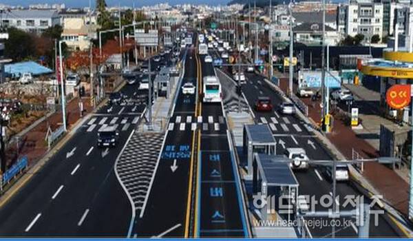 교통난이 심화되고 있는 제주시 도심권에 인공지능(AI) 기반 신호체계가 도입된다.