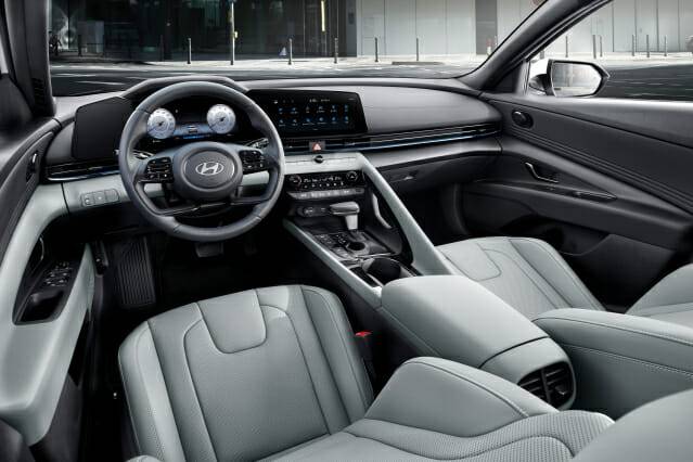 2026 아반떼 내장