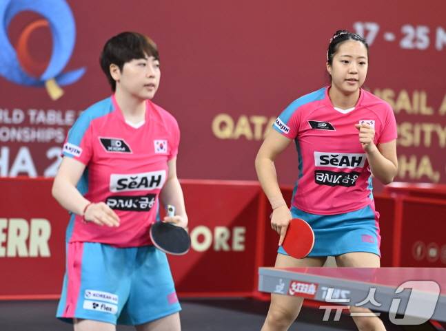 신유빈(오른쪽)과 유한나. /사진=뉴스1