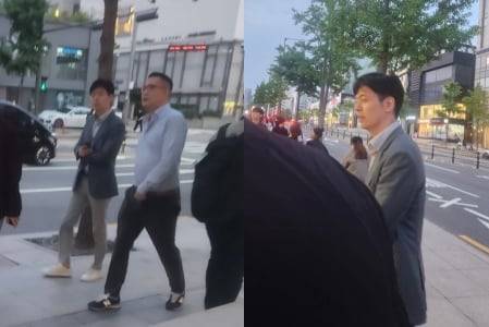 김동선 한화호텔앤리조트 미래비전총괄 부사장(왼쪽 사진 오른쪽 첫번째)과 신유열 롯데지주 미래성장실장 부사장이 21일 오후 서울 강남구 벤슨크리머리 매장 앞에서 만났다./최효정 기자