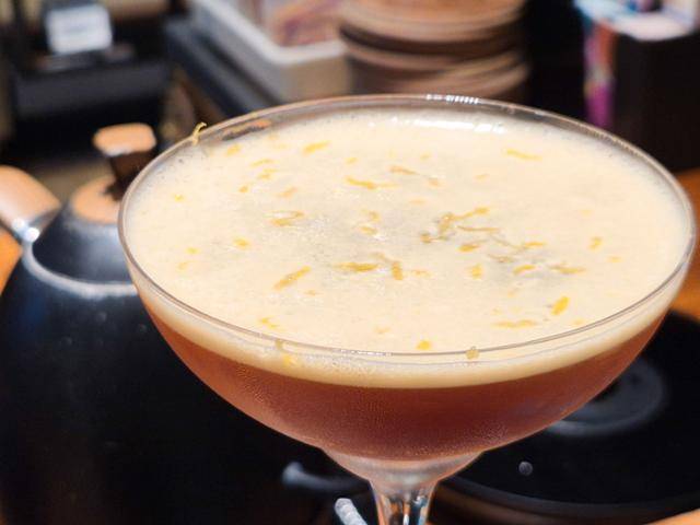 부산 부산진구 블랙업커피 서면본점의 이고 시그니처.