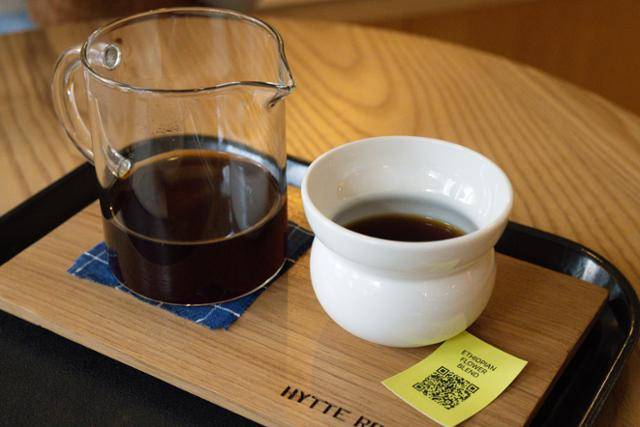 부산 수영구 히떼로스터리 광안점의 필터커피.