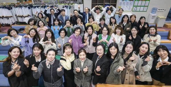 연습을 위해 모인 경기교사합창단원들. 윤원규기자