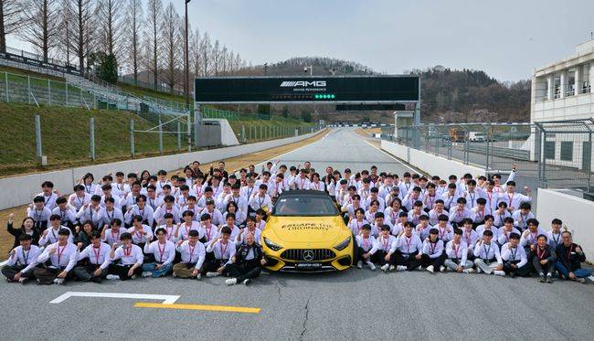 메르세데스-벤츠 사회공헌위원회, ‘모바일 아카데미’ 워크숍.