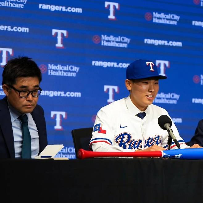 ▲ 메이저리그 스카우트들은 김성준이 90마일 중반대의 공과 15홈런 이상의 파워를 가진 선수라고 평가한다 ⓒ텍사스 레인저스