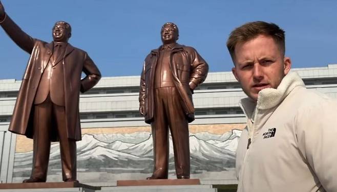 북한 평양을 방문한 영국인 유튜버 해리 재거드. 유튜브 캡처