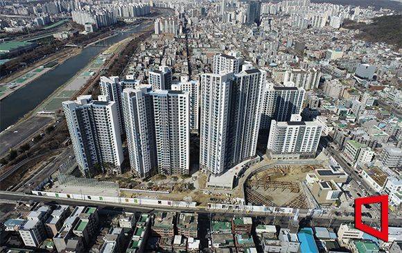 리버센 SK뷰 롯데캐슬 전경. 롯데건설 홈페이지