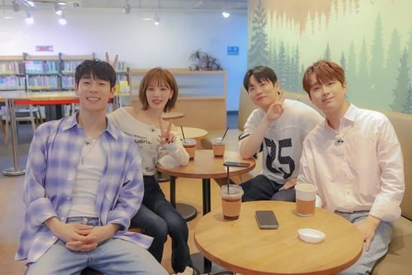 KBS 2TV 새 음악 예능 프로그램 '방판뮤직 : 어디든 가요'/사진제공= KBS 2TV '방판뮤직 : 어디든 가요'