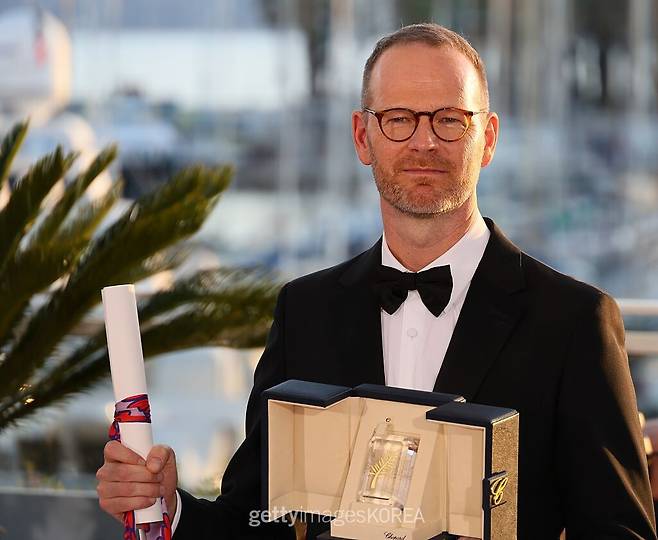 요아킴 트리에르 감독이 제78회 칸 영화제에서 '센티멘털 밸류'로 심사위원대상을 수상했다. ⓒGettyimagesKorea
