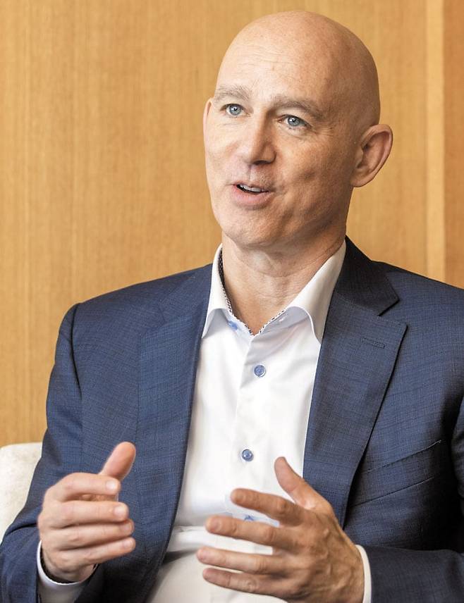 지난 22일 마이클 매기 미네르바 대학교 총장이 서울 장충동 신라호텔에서 본지와 인터뷰하고 있다. /이태경 기자