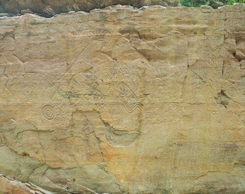 국제기념물유적협의회는 우리 정부가 세계유산으로 등재 신청한 반구천 암각화에 대해 '등재' 권고 판단을 내렸다고 26일 밝혔다. 등재 여부는 7월 프랑스 파리에서 열리는 제47차 세계유산위원회에서 결정된다. 사진은 국보 '울주 천전리 명문과 암각화'. /국가유산청 제공