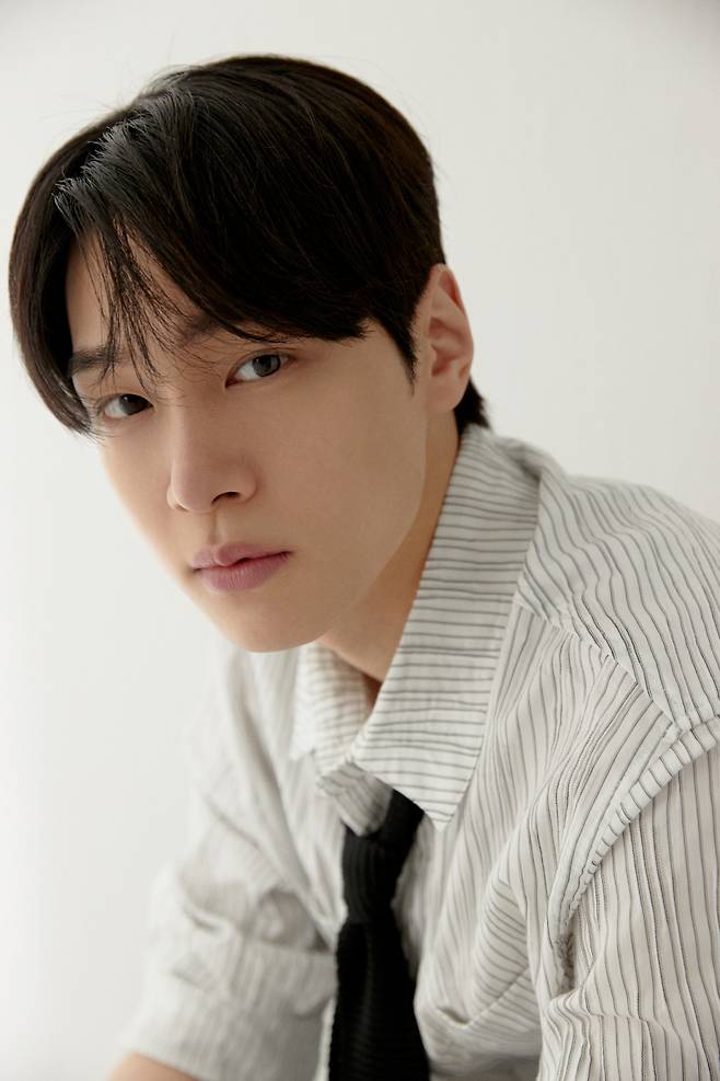 배우 강유석.사진=저스트 엔터테인먼트