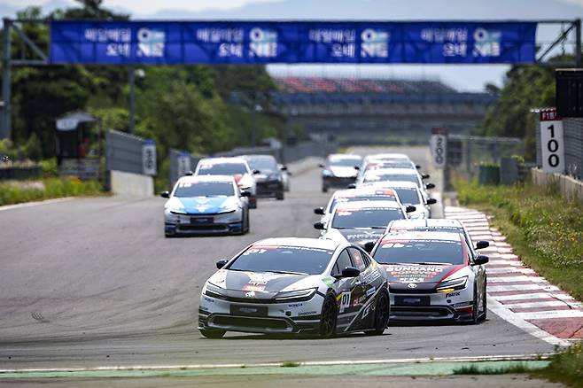 프리우스 PHEV 클래스 결승 장면. 사진: 웨이브진(WVZine)