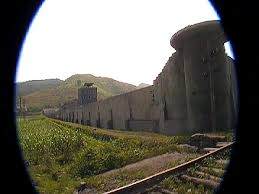 images(24).jpg 몰래 촬영한 북한 강동교화소 외부