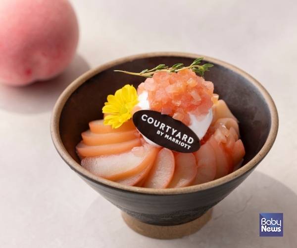 코트야드 메리어트 서울 타임스퀘어 호텔은 본격적인 무더위를 앞두고 'Chilling & Healing' 여름 한정 객실 패키지를 선보인다. ⓒ코트야드 메리어트 서울 타임스퀘어