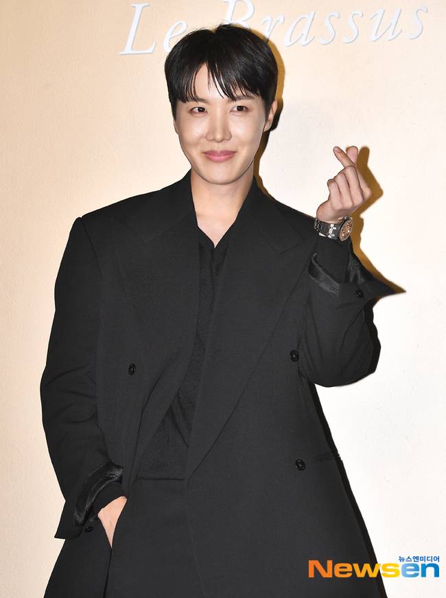 제이홉, 뉴스엔DB