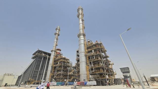 사우디아라비아 자푸라1 발전소 주보일러와 보조보일러 전경. 사진=주재현 기자