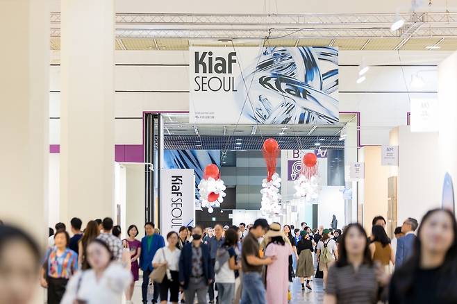 키아프 서울(Kiaf SEOUL) 2024_전시장 전경 (키아프 사무국 제공)