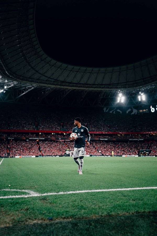 공식 입장을 트위터(현 X)로 밝힌 아마드