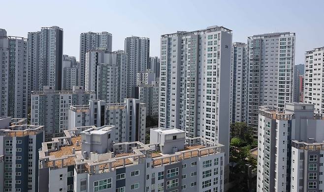 최근 모든 평형에서 신고가 거래가 속출하고 있는 마포구 아현동 마포레미안푸르지오 전경. 매경DB