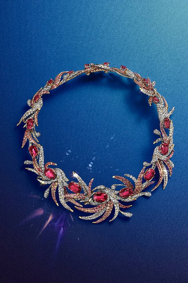 2024 블루 북 컬렉션 '티파니 셀레스테' 봄과 가을 컬렉션 제품_1. 티파니 제공