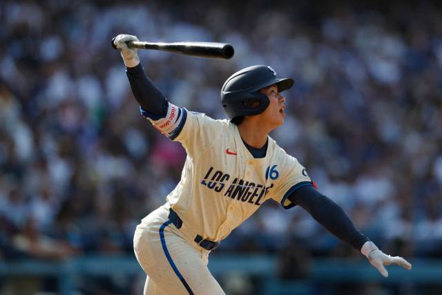 1일 뉴욕 양키스와의 MLB 정규시즌 홈경기에서 2회 2점 홈런을 때려내는 김혜성. AFP연합뉴스