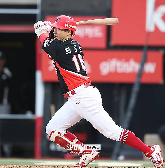 ▲ 경기력 저하에 두 차례나 2군행을 경험한 최원준은 만회의 기회를 노리고 있다 ⓒ곽혜미 기자